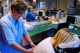 stoelmassage bij bedrijven 